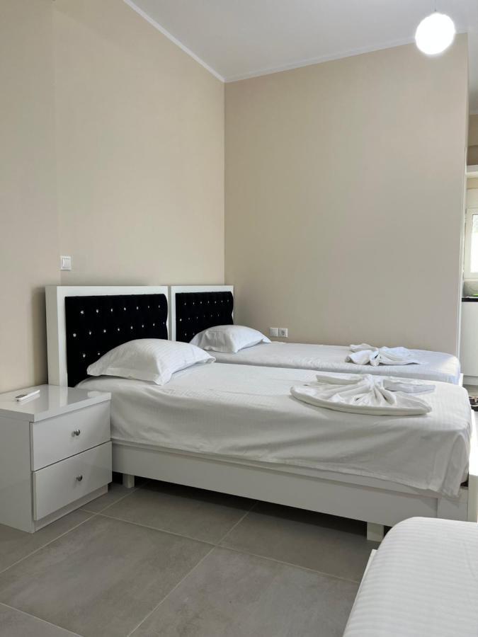 Harmony Apartments Sarande Exterior photo
