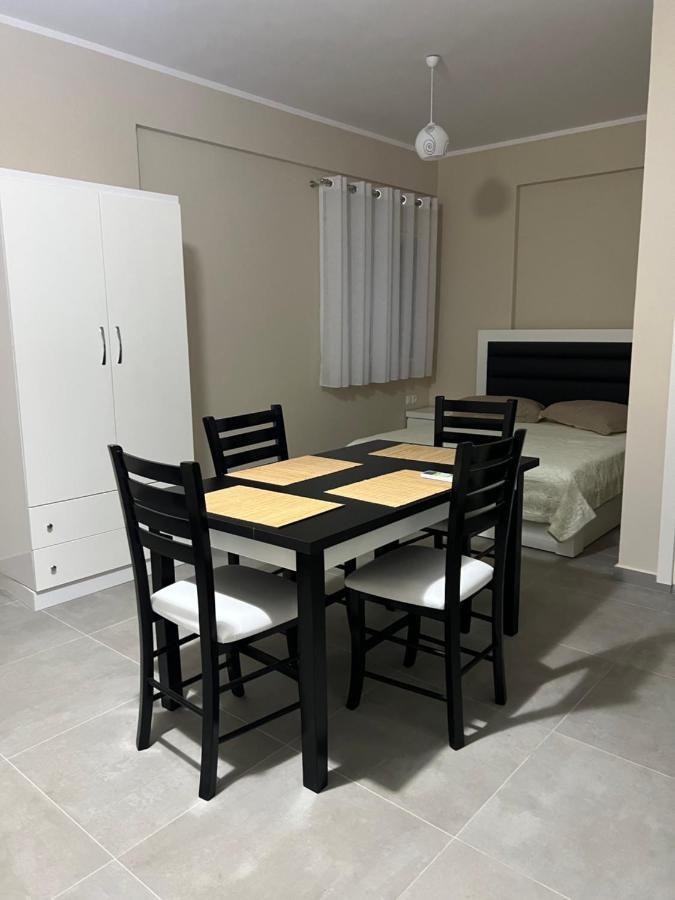 Harmony Apartments Sarande Exterior photo