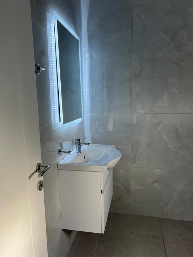 Harmony Apartments Sarande Exterior photo