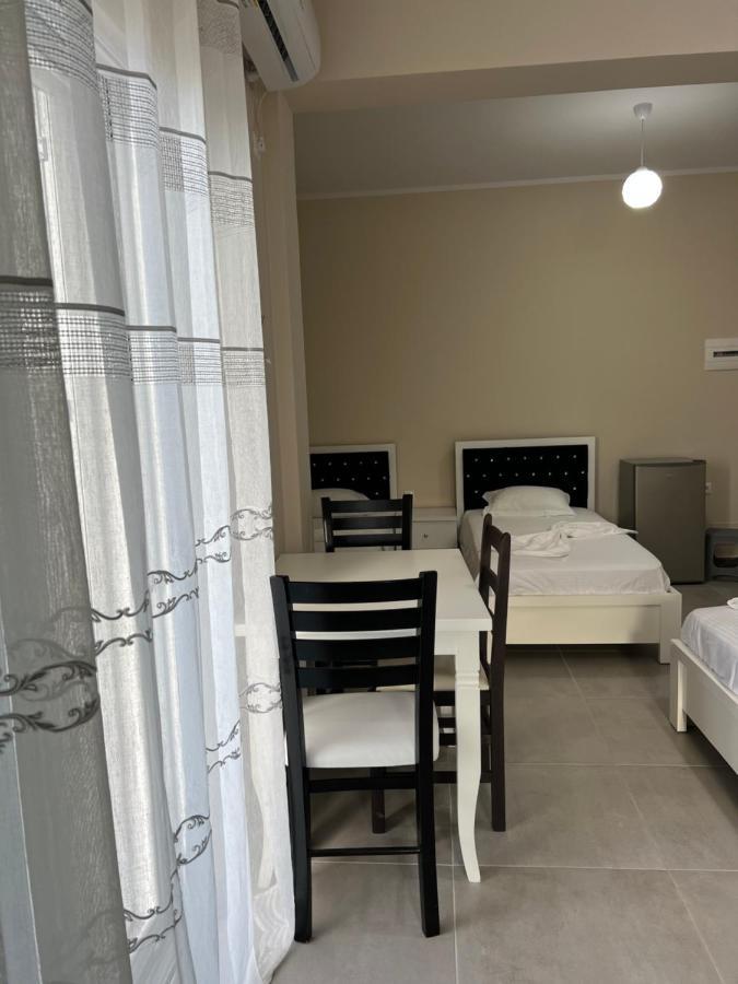 Harmony Apartments Sarande Exterior photo
